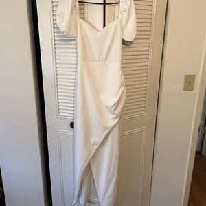 Lulus short sleeve bridal dress